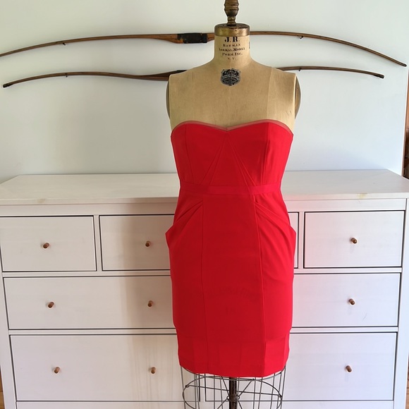 BCBG red cocktail strapless dress - Picture 1 of 13